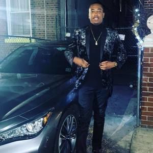 Meet your Posher, Delon